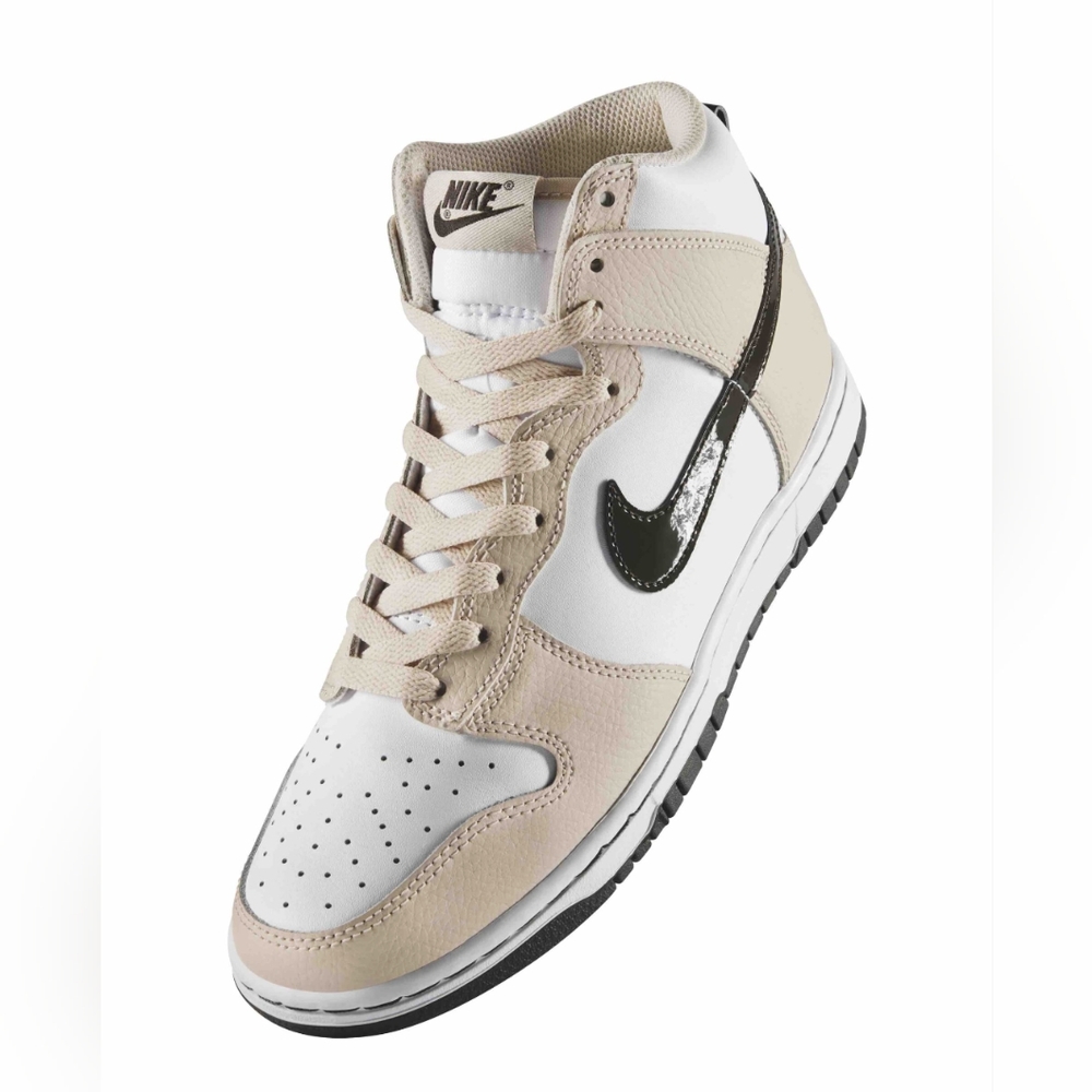 Nike - Dunk High "Sanddrift" Sneakers Size 9.5